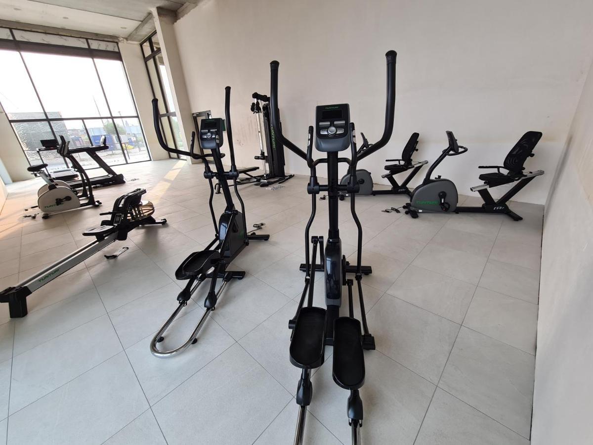 Central Park Tower Sea View Residence With Pool And Gym Ostende Exterior foto