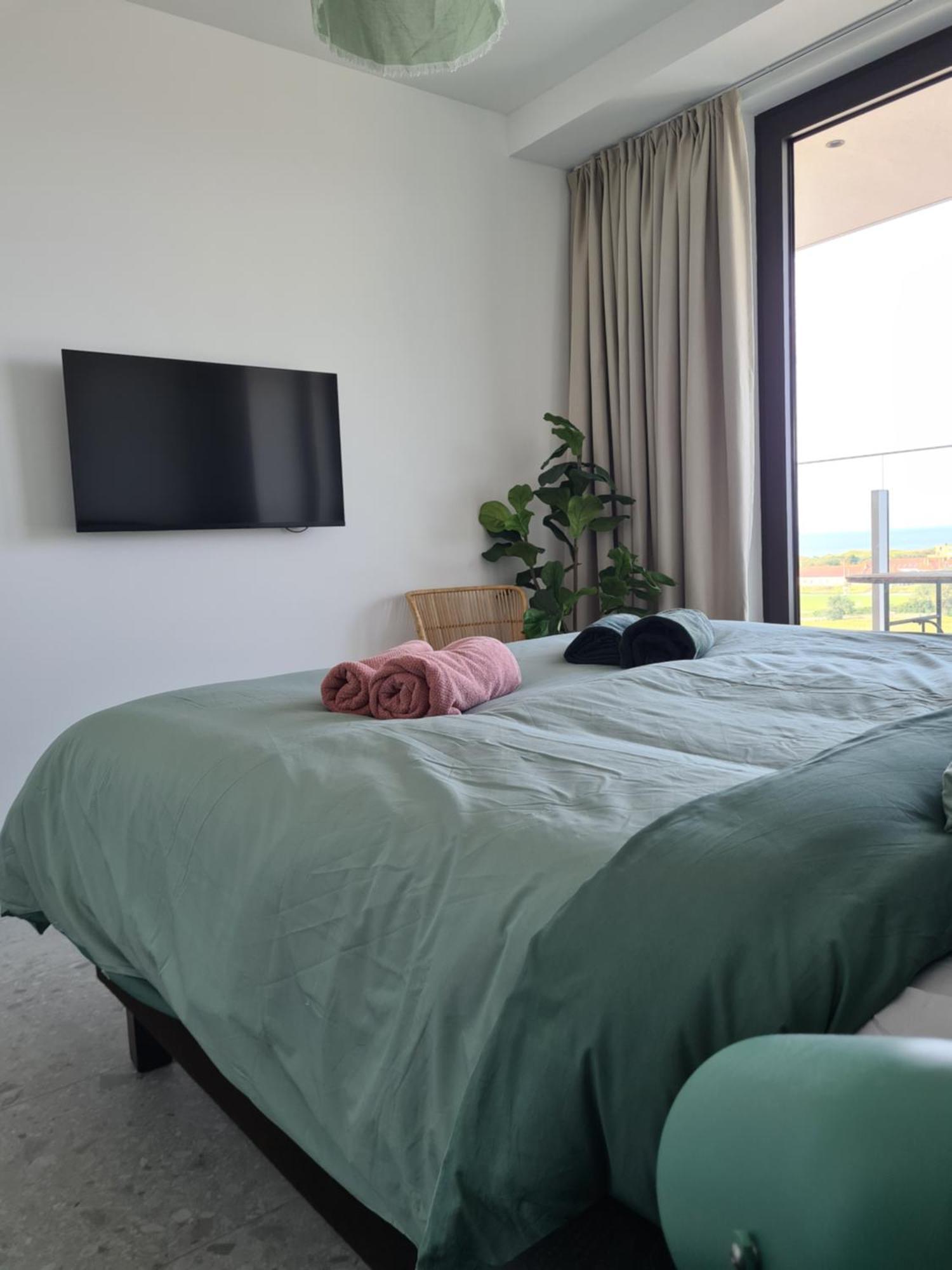 Central Park Tower Sea View Residence With Pool And Gym Ostende Exterior foto